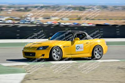 media/Nov-02-2025-Speed Ventures (Sun) [[61724e2e34]]/Orange/Session 3/